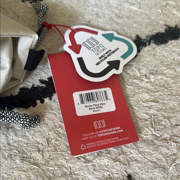 New - Topo Designs Bone White Rover Pack Mini - Picture 3 of 3